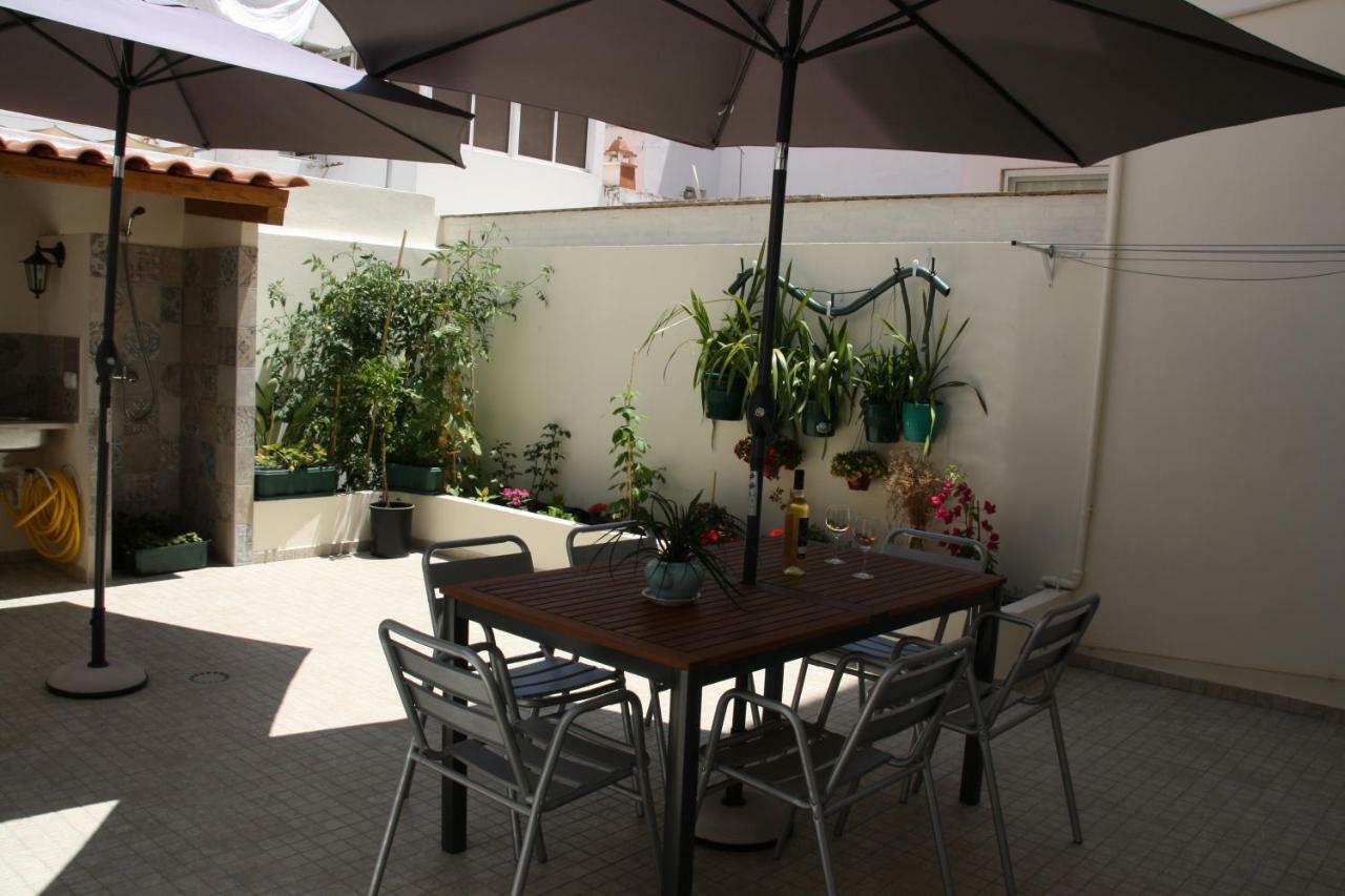 House Of Orchids With Patio Apartman Vila Real de Santo António Kültér fotó